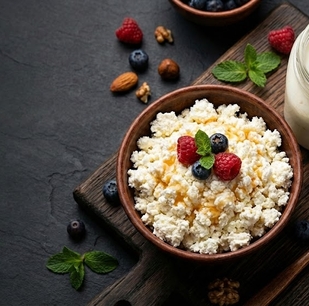 кисломолочная продукция, творог и йогурты без добавок в Петропавловске