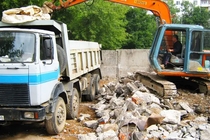 Вывоз мусора заказать в Тирасполе Бендерах ПМР цена 077766266