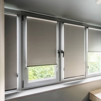 Рулонные шторы блэкаут МИНИ на лоджии