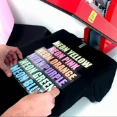 📱 068791643 Aplicăm imagini, logo-uri, desene pe material textil și produse din material textil în Moldova. Comandați, preț în Tiraspol, Chișinău, Bender, Bălți, Noe Anenii, Comrat, Orhei, Ungheni și alte localități din Moldova.