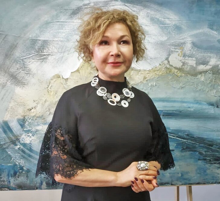 Artist Ella Mehovich
