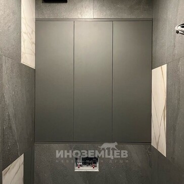 Сантехнические дверцы в туалет матовые серые