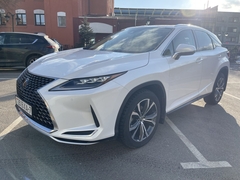 Фото: LEXUS RX