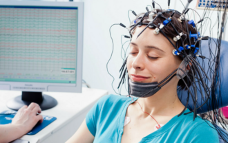 Диагностика и контроль клинических абсансов