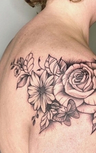 тату в студии tattoo8room