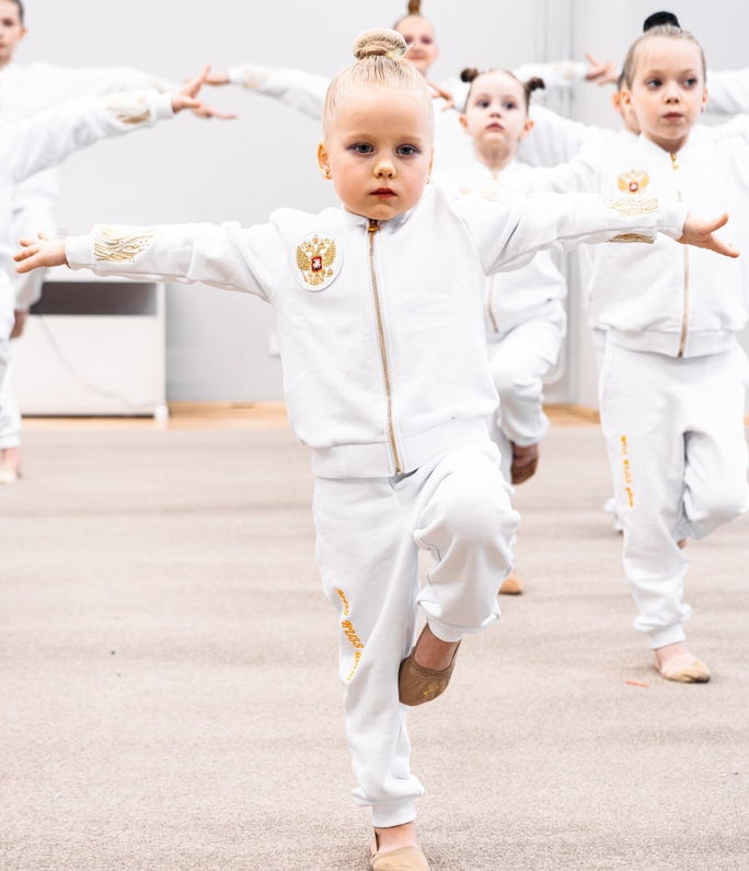 тренировки по художественной гимнастике