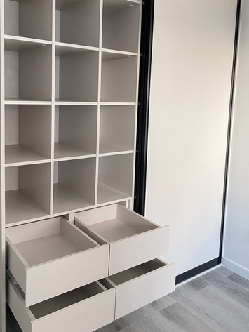 Шкаф купе на заказ в Екатеринбурге Art. hi-tech-kupe 01-777-128