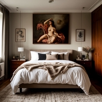 на фото двуспальная кровать , застелена, над изголовием полуобнаженной женщины