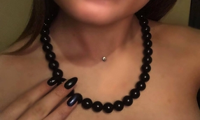 Шунгитовo-янтарные бусы из шунгитово-янтарного материала AMBER C60