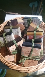 Шунгитово-янтарное мыло с добавлением шунгитового порошка "Амелия" и натурального балтийского янтаря