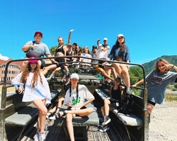 Детский лагерь Spa&Camp экскурсия на 33 водопада Сочи