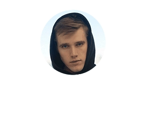 Александр Наумкин - отвечает за результат создания сайта