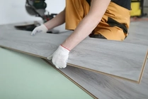 Укладка ламината Тирасполь Бендеры ПМР цена заказать 068791643 77766266 