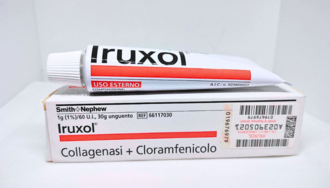 Лечение гангрены мазью Ируксол (ферментативный дебридмент)