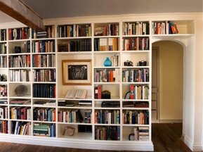 Г образный книжный стеллаж