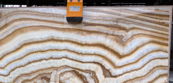 оникс алматы