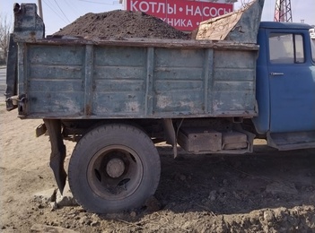 Зил чернозема