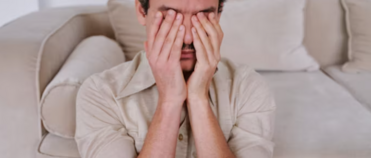 Мужчина с симптомами синдрома псевдо-Леннокса: эпилептические приступы и и задержка развития