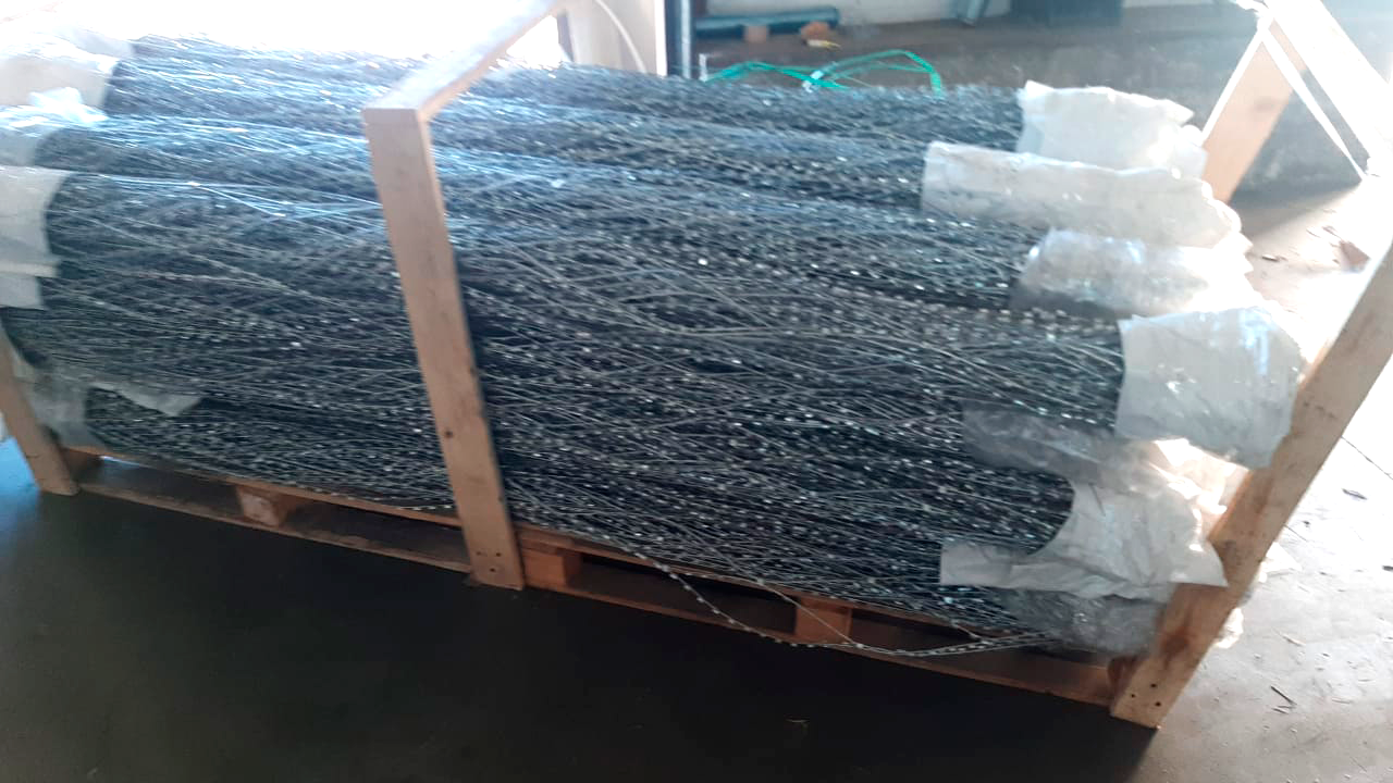 Изготовление откатных ворот металлических из евроштакетника в Новосибирске