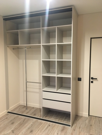 Шкаф купе на заказ в Екатеринбурге Art. hi-tech-kupe 01-777-36