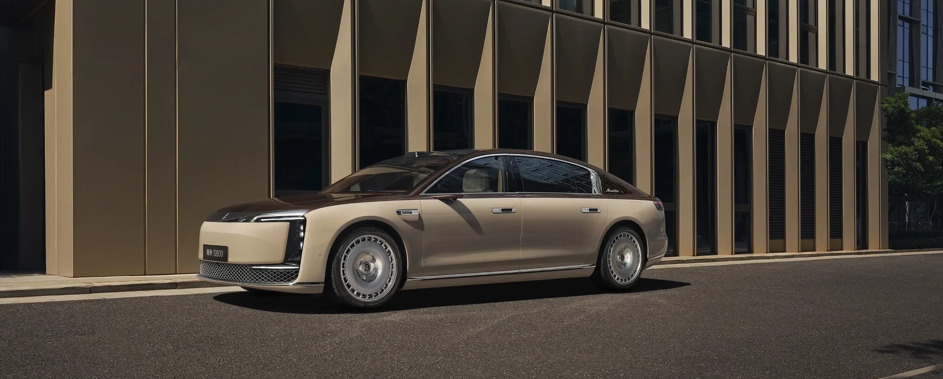 «Maextro-S800» - об автомобиле