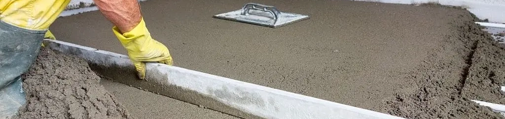 стяжка пола в квартире