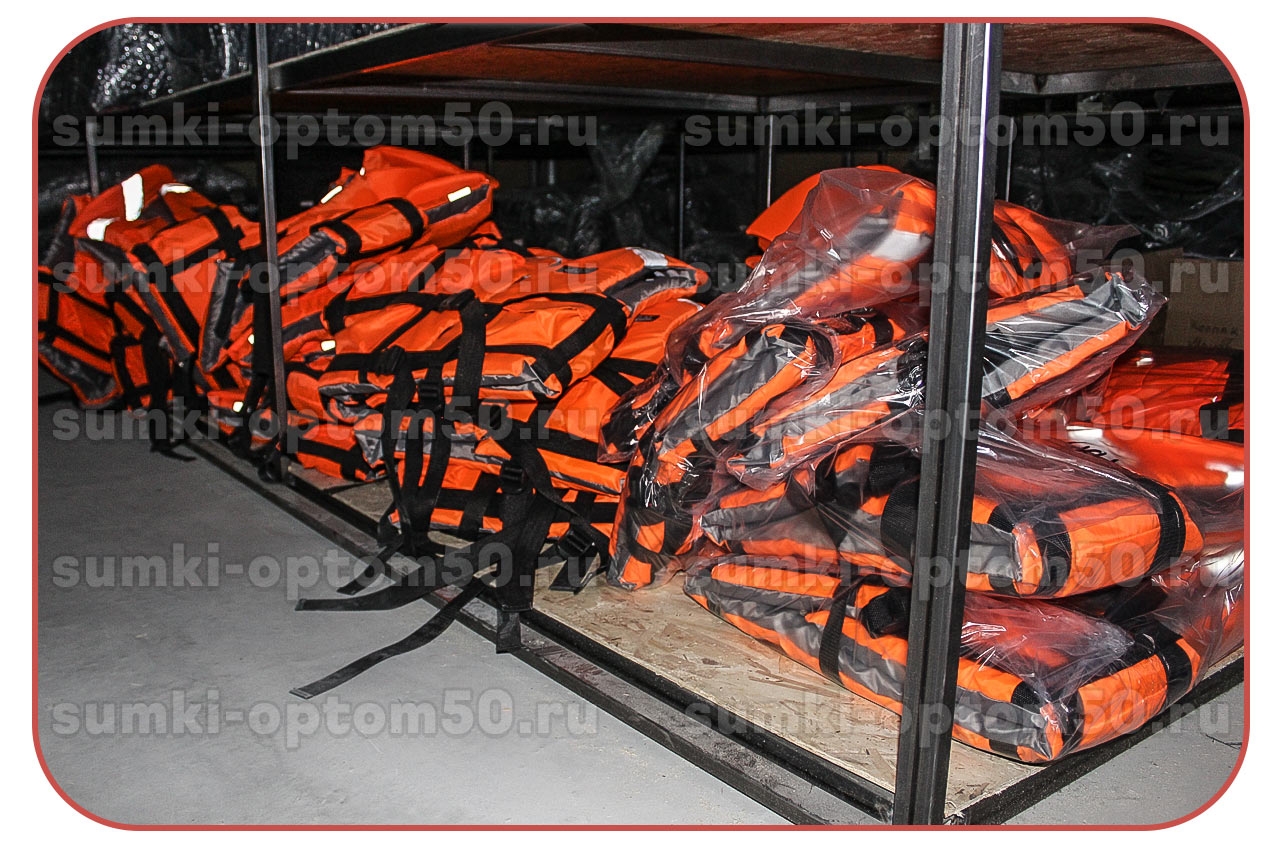 Жилеты оптом