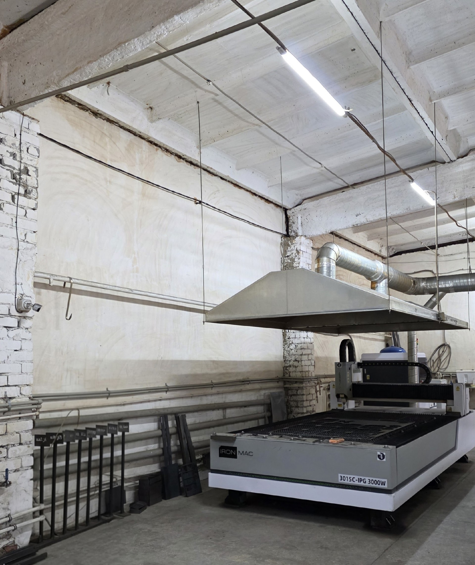 Установка видеоконтроля на предприятиях для безопасности 