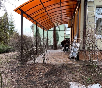 Изготовление и установка примыкающего навеса к дому в Уфе, Уфимском районе от АктивСтрой