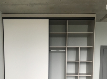 Шкаф купе на заказ в Екатеринбурге Art. hi-tech-kupe 01-777-78