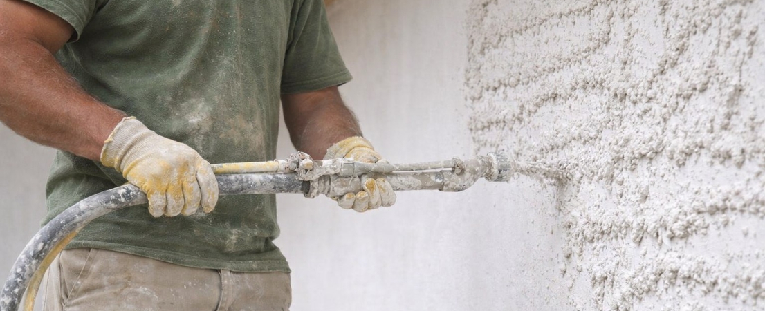 нанесение штукатурки