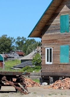 пластиковые окна в деревянный дом