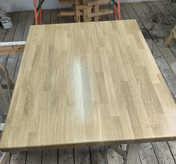 Изготовление столешниц квадратных на заказ из древесного массива в Уфе от компании ЭкоМассивУфа