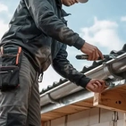 Обслуживание и ремонт водосточных систем Очистка кровель, желобов в Тирасполе, Бендерах ПМР