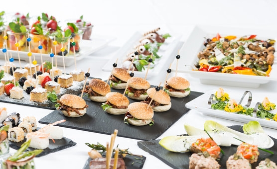 Кейтеринг на Свадебный фуршет в Минске, цены на сайте - MyCatering.by