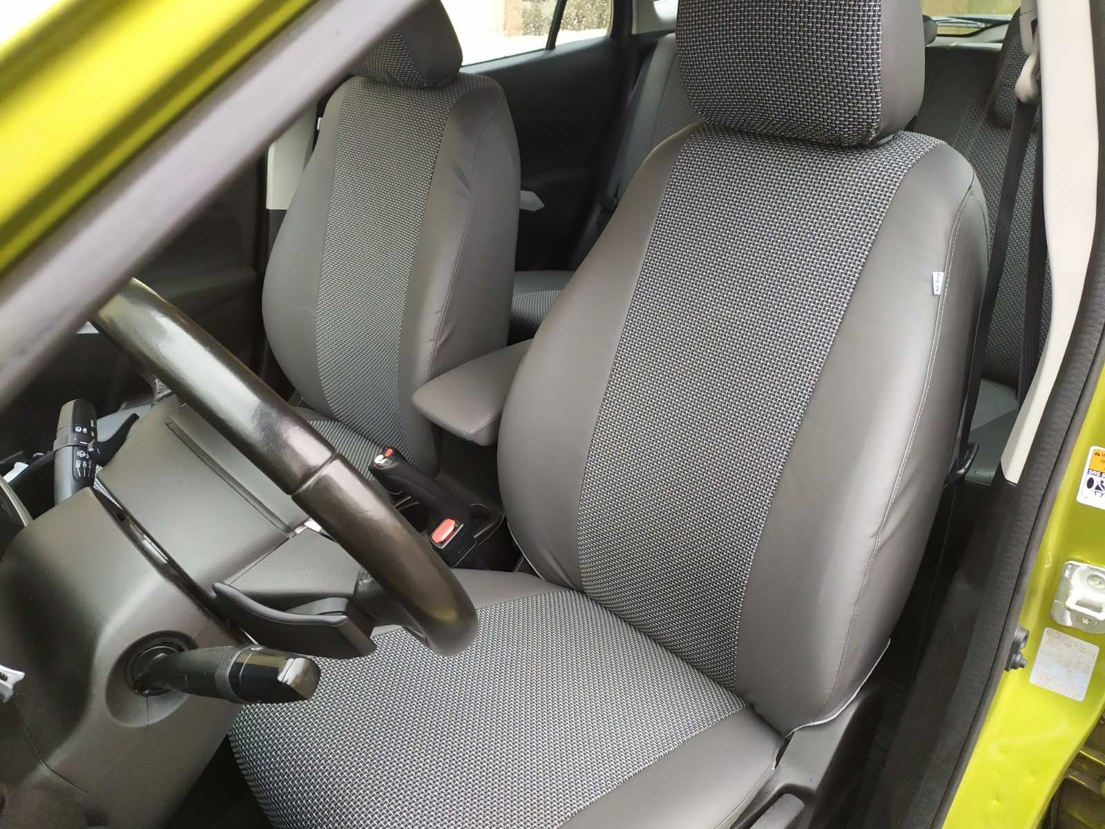 Чехлы из жаккарда на сиденья Suzuki SX4