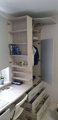 Фото письменного стола, выполненное клиентом компании Hansa Mebel для отзыва
