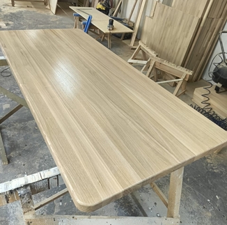 Изготовление столешниц прямоугольных на заказ из древесного массива в Уфе от компании ЭкоМассивУфа