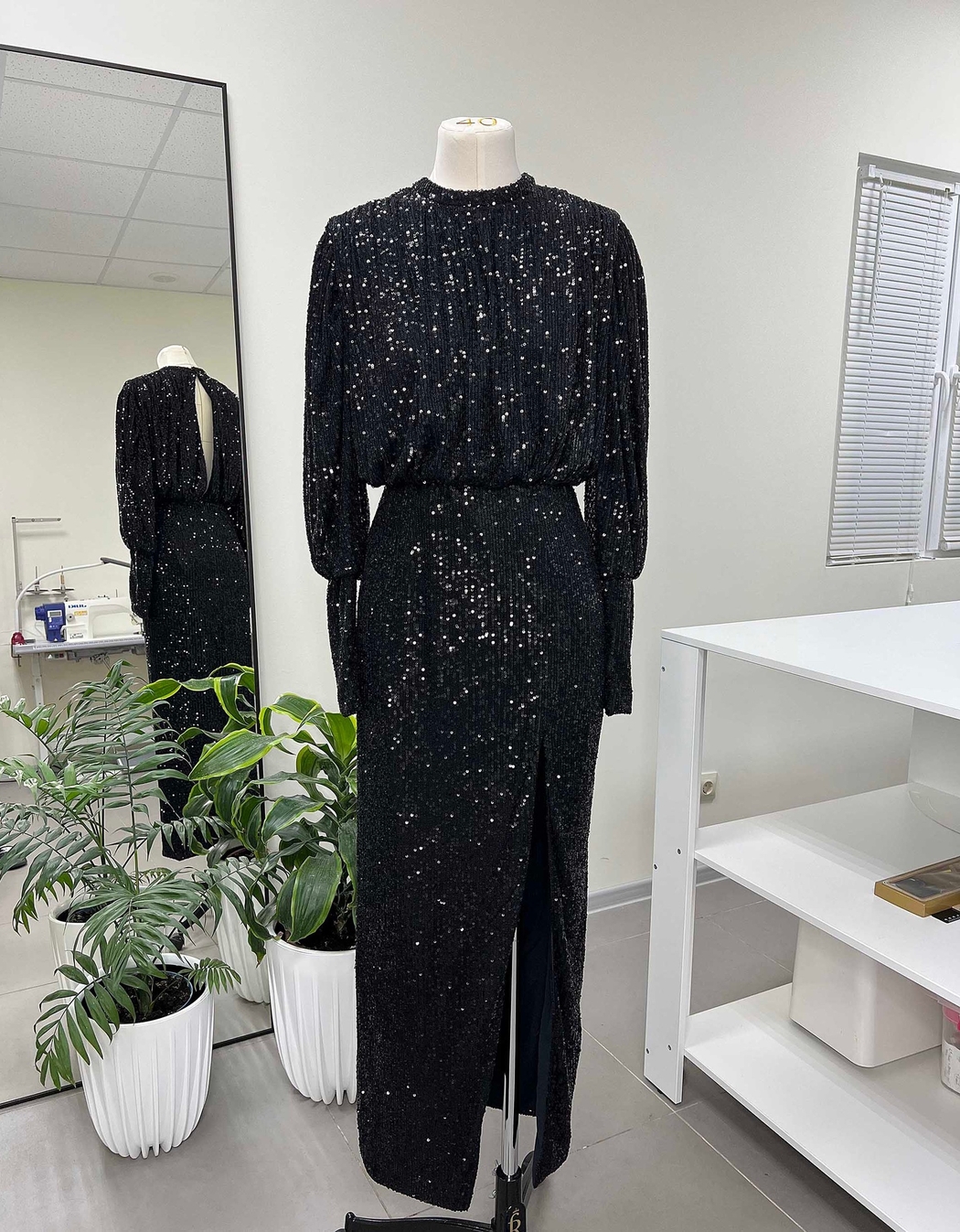 Пошить платье вечернее черное с пайетками на заказ по меркам