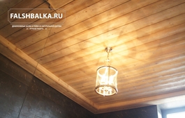 фальшбалки из лиственницы и окрашенный планкен для фасада