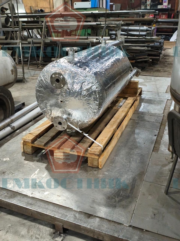 Буферная емкость, AISI 304, V – 1,5 м³ и Сбросная емкость открытого типа из конструкционной стали Ст