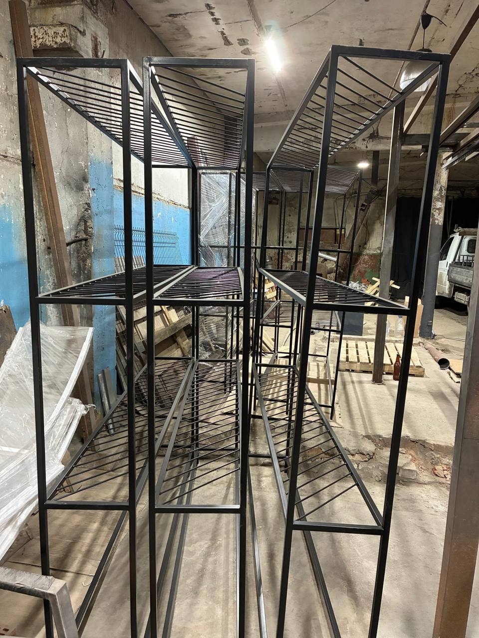 Изготовление откатных ворот металлических из евроштакетника в Новосибирске