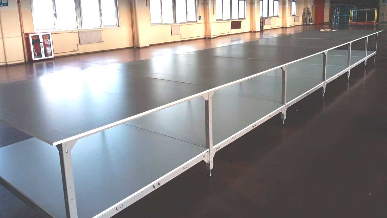 Раскройный стол Я Кутюрье