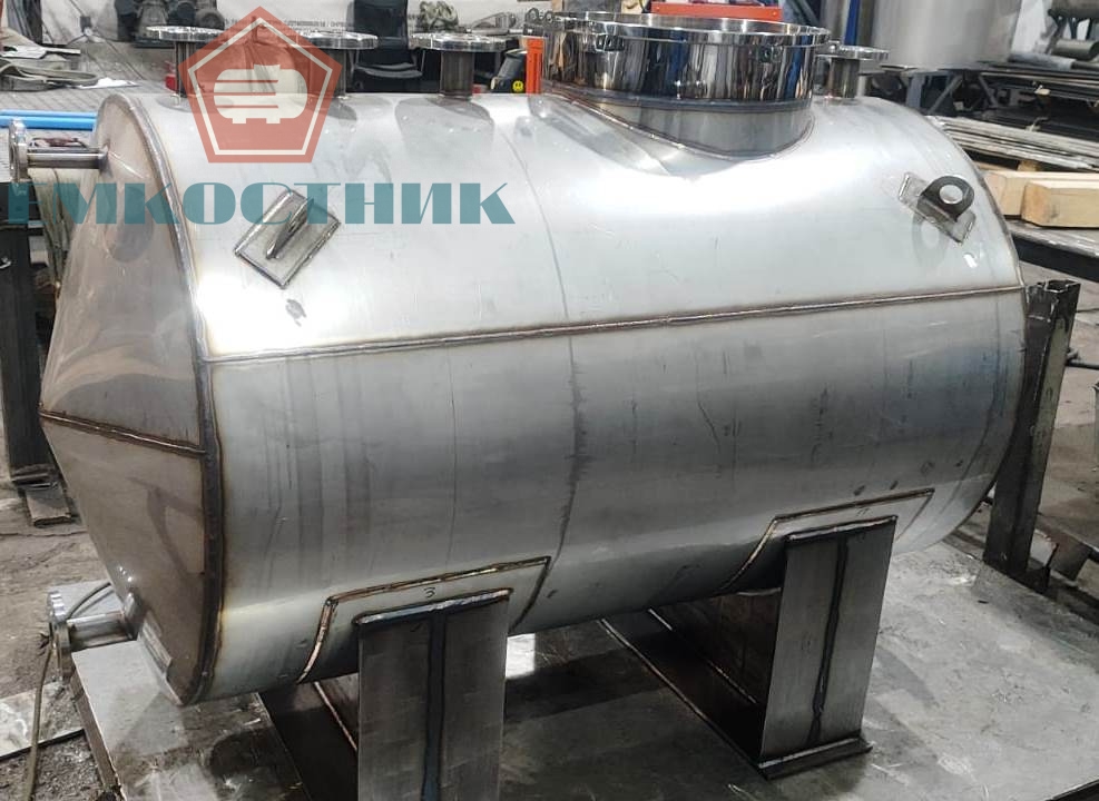 Бак конденсатный БК- V – 1,0 м³ (AISI304 / 0.02 МПа)