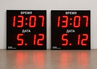 Светодиодные часы‑календарь для помещений и уличных витрин