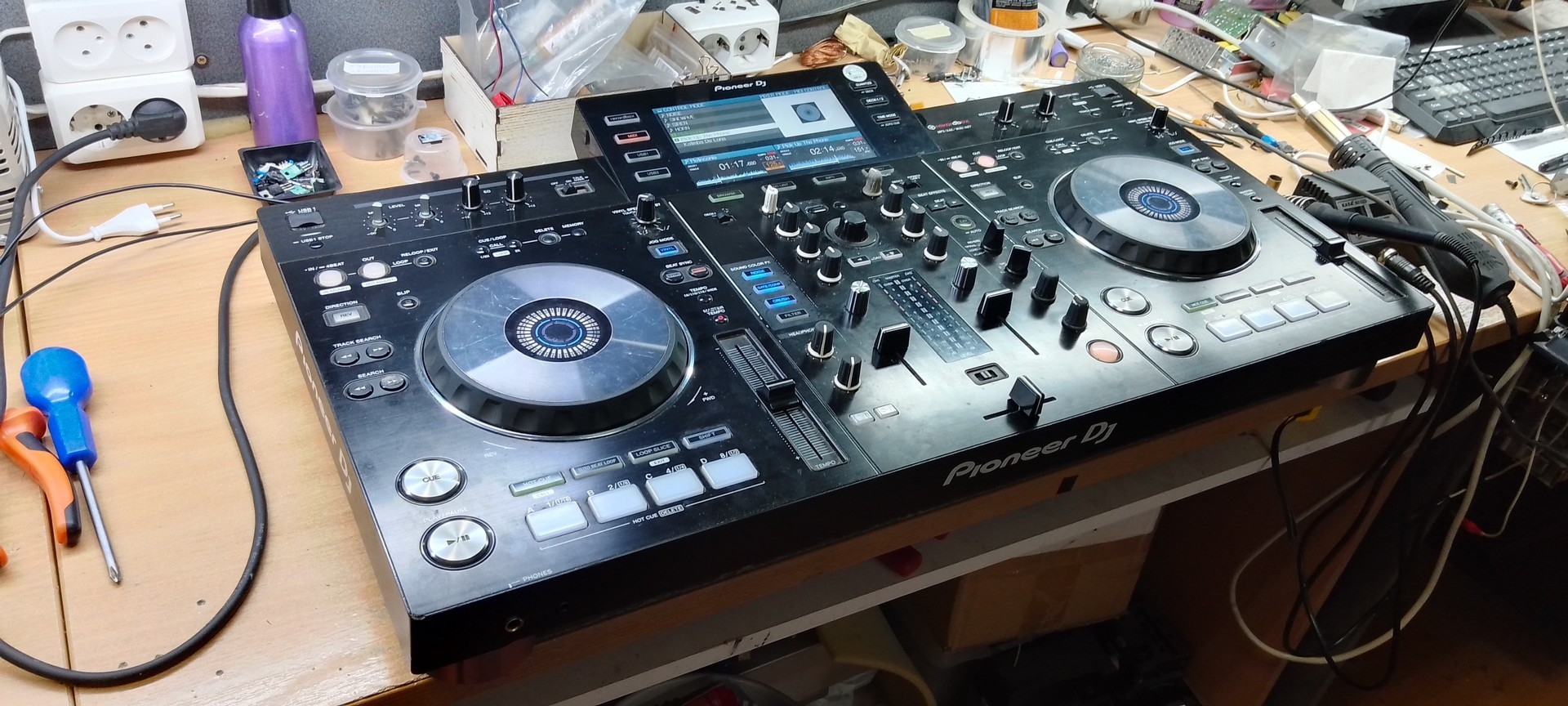 Pioneer XDJ-RX1