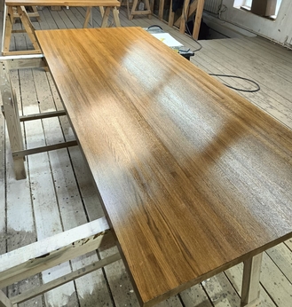 Изготовление прямоугольных столешниц на заказ из дерева в Уфе от компании ЭкоМассивУфа