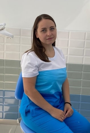 врач стоматолог