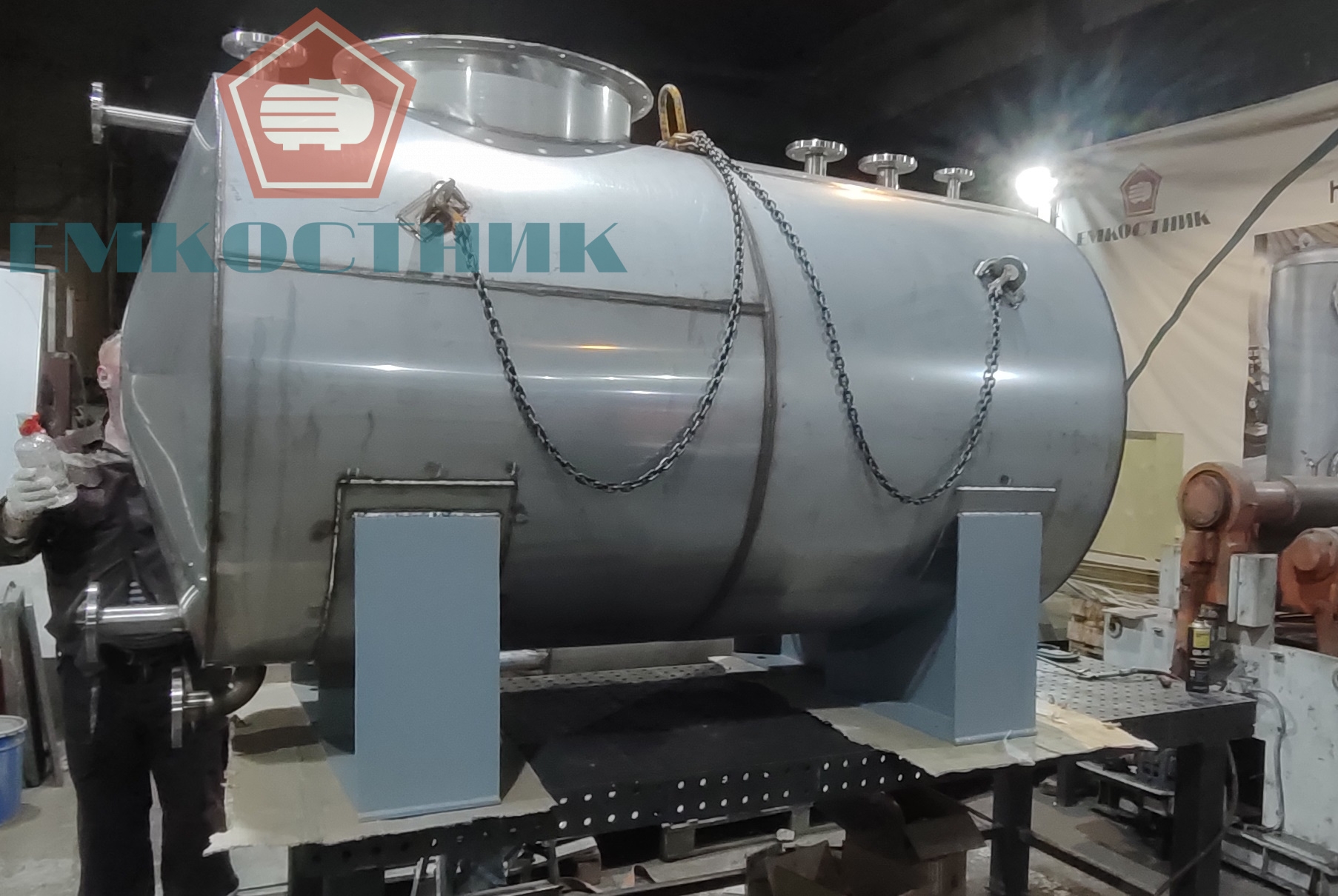 Бак конденсатный БК- V – 1,0 м³ (AISI304 / 0.02 МПа)