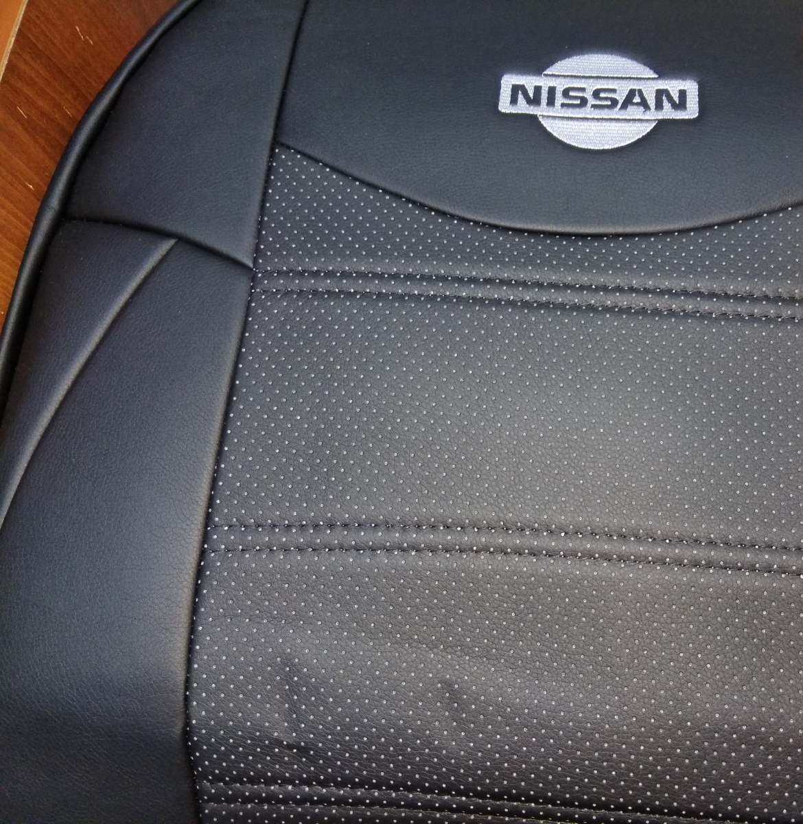 Чехлы на сиденья Nissan Primastar из прочного материала
